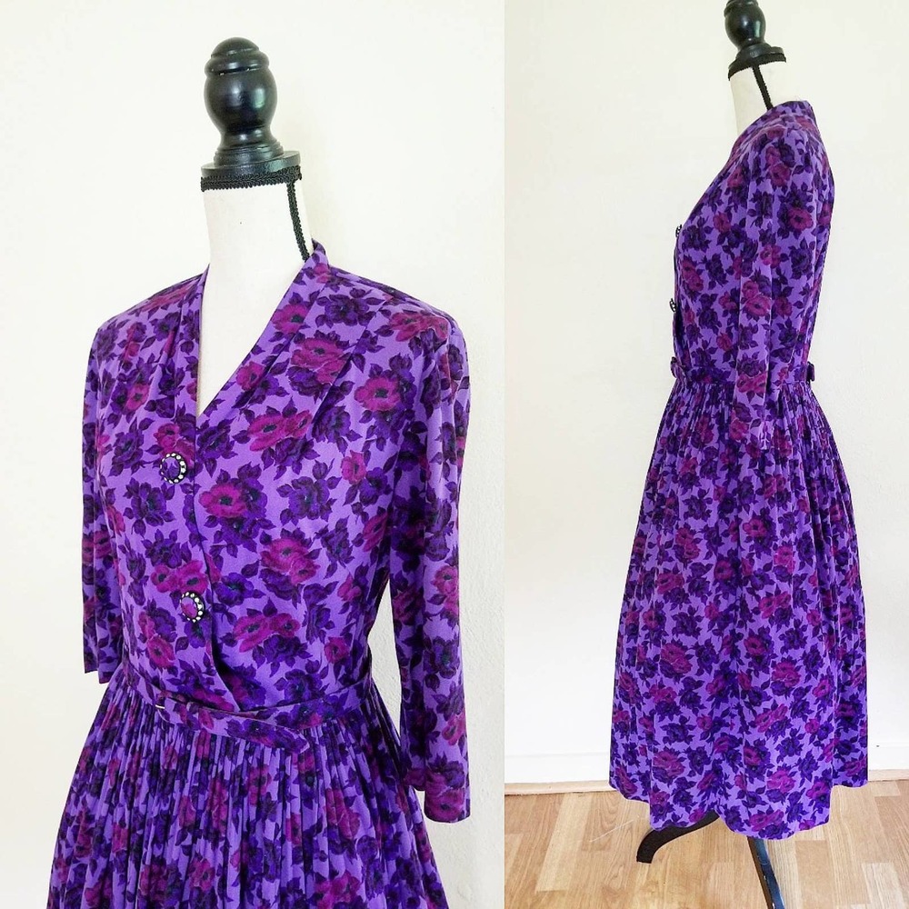 1950s/60s Purple Floral Print Fit and Flare || Medium/Large